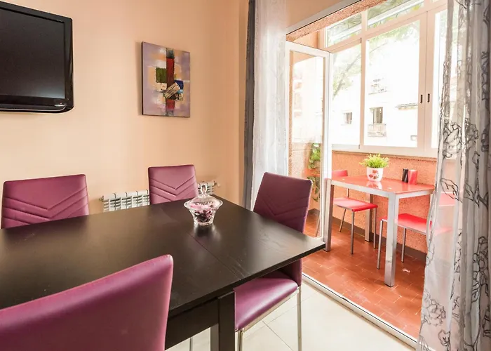 Apartamentos Madrid Xxxiii - Alojamiento De Temporada
