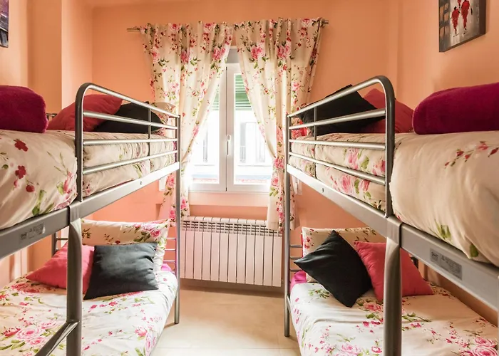 Apartamentos Madrid Xxxiii - Alojamiento De Temporada